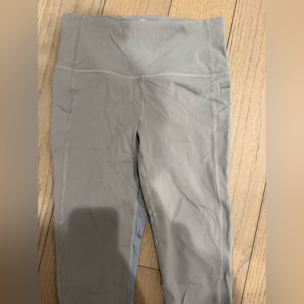 Lululemon Gray/blueish High-Waisted Leggings size 4
